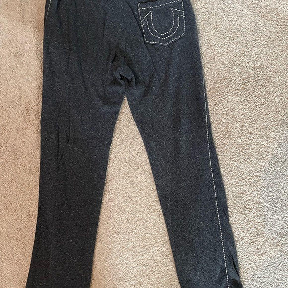 Used True Religion sweats size M. - Picture 3 of 3